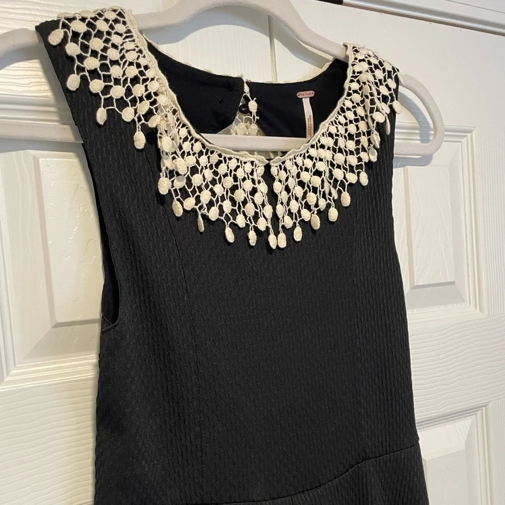 NWT Free People Black Skater‎ Dress With ivory Crochet Collar Size small - Picture 2 of 8